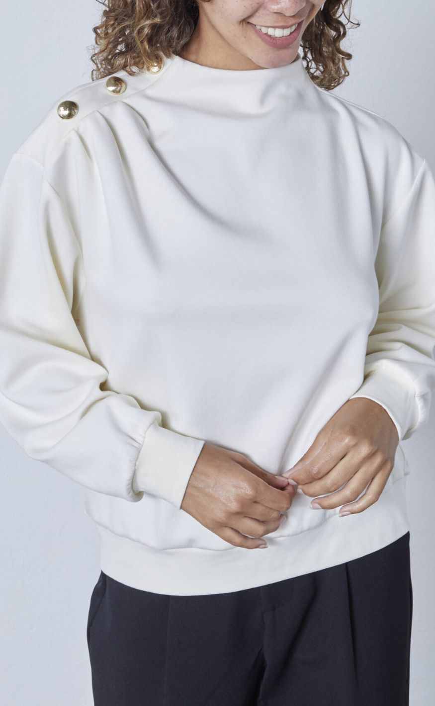 Love Divine Sweatshirt Love1410 Cream