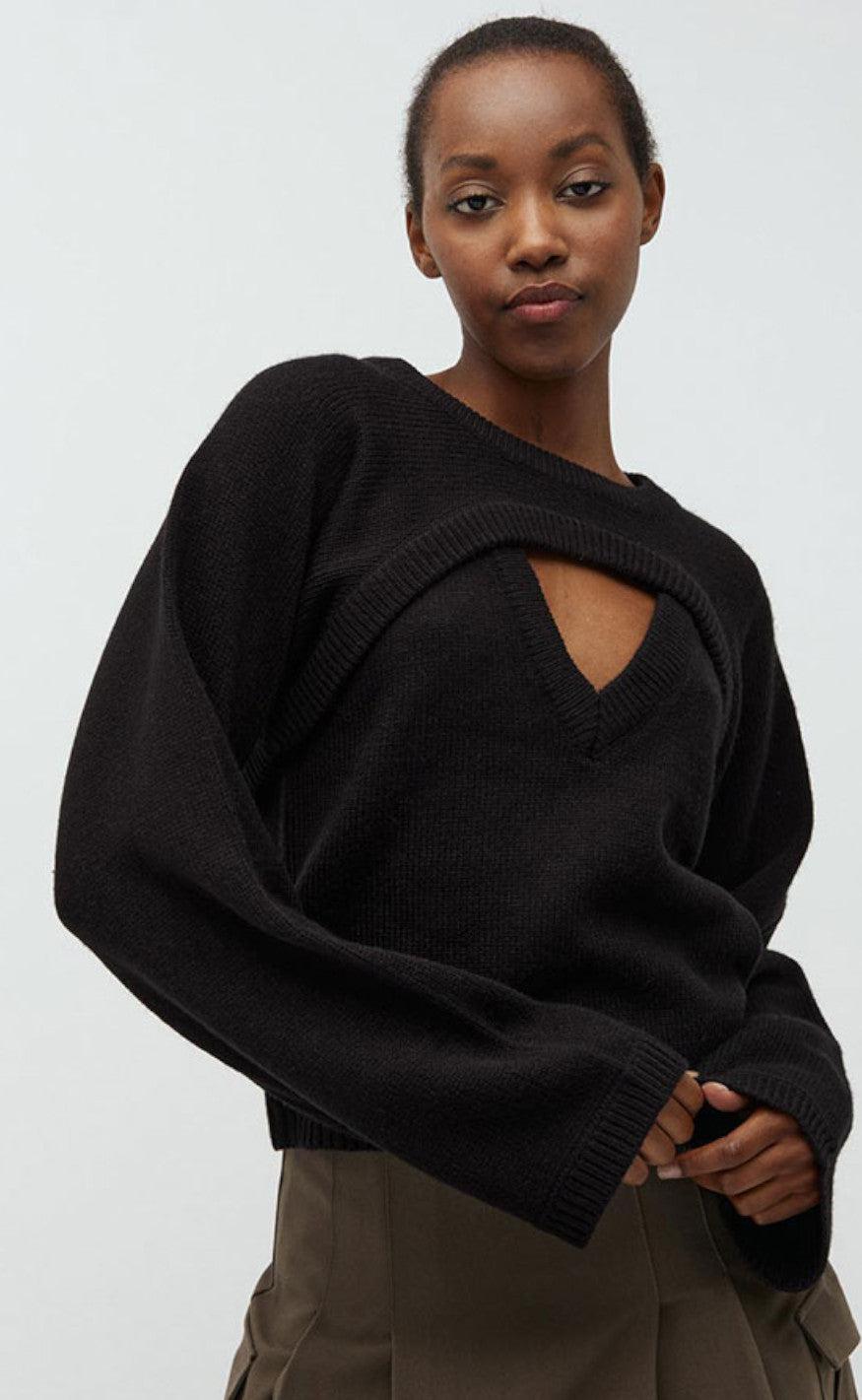 Mbym Strik Devona- Black