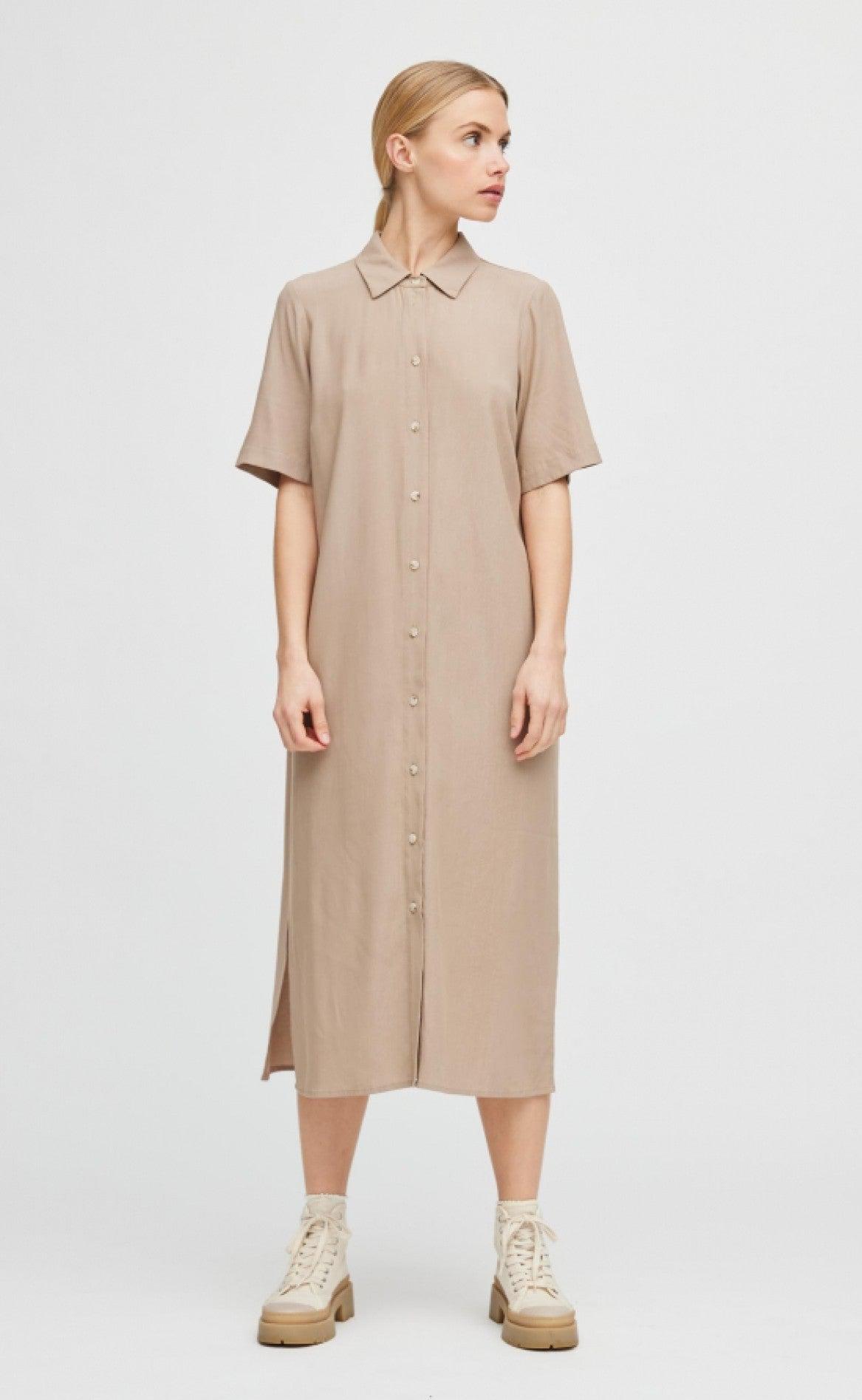 -view Kjole Sussy Beige