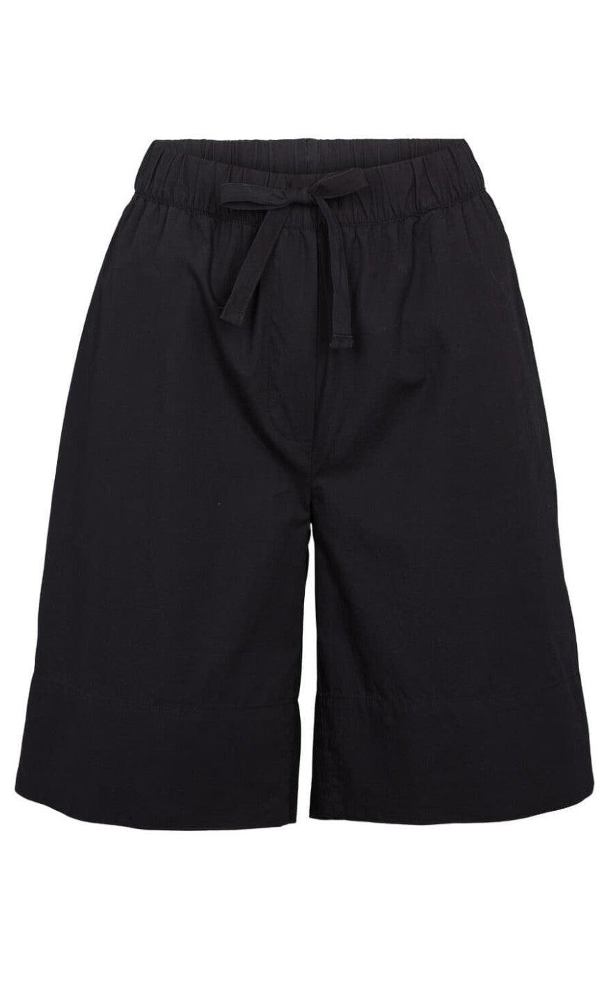Basic Apparel Shorts Tilde Black