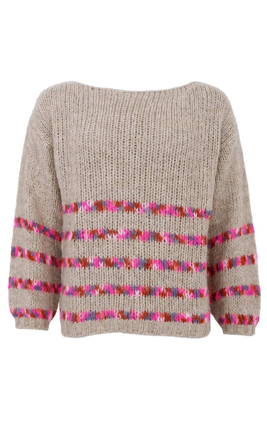 Black Colour Strik Shannie Wheat