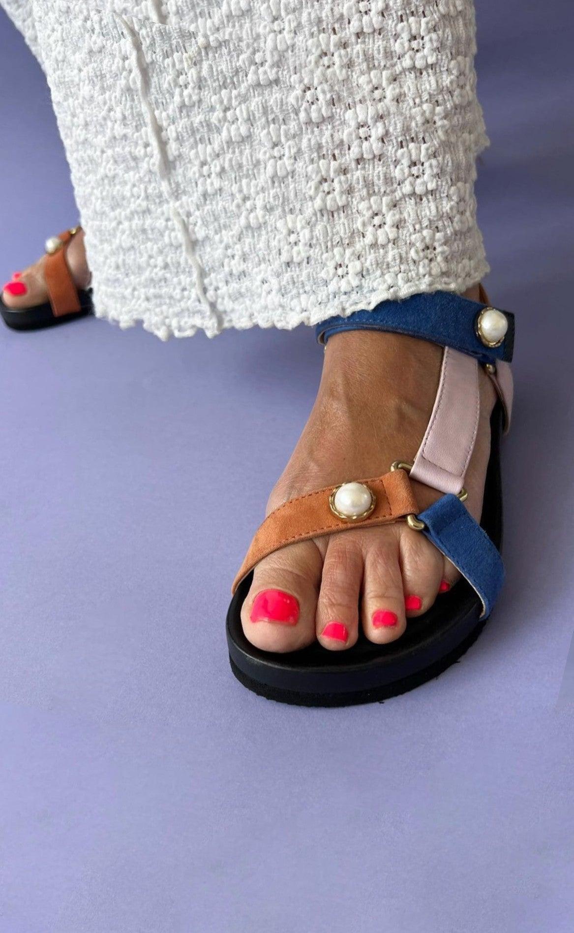 Copenhagen Shoes Sandal Peace With Pearl Black Multi