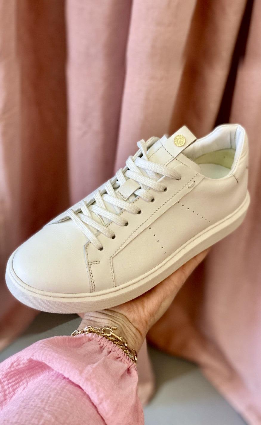 Copenhagen Shoes Sneakers Keep Going White