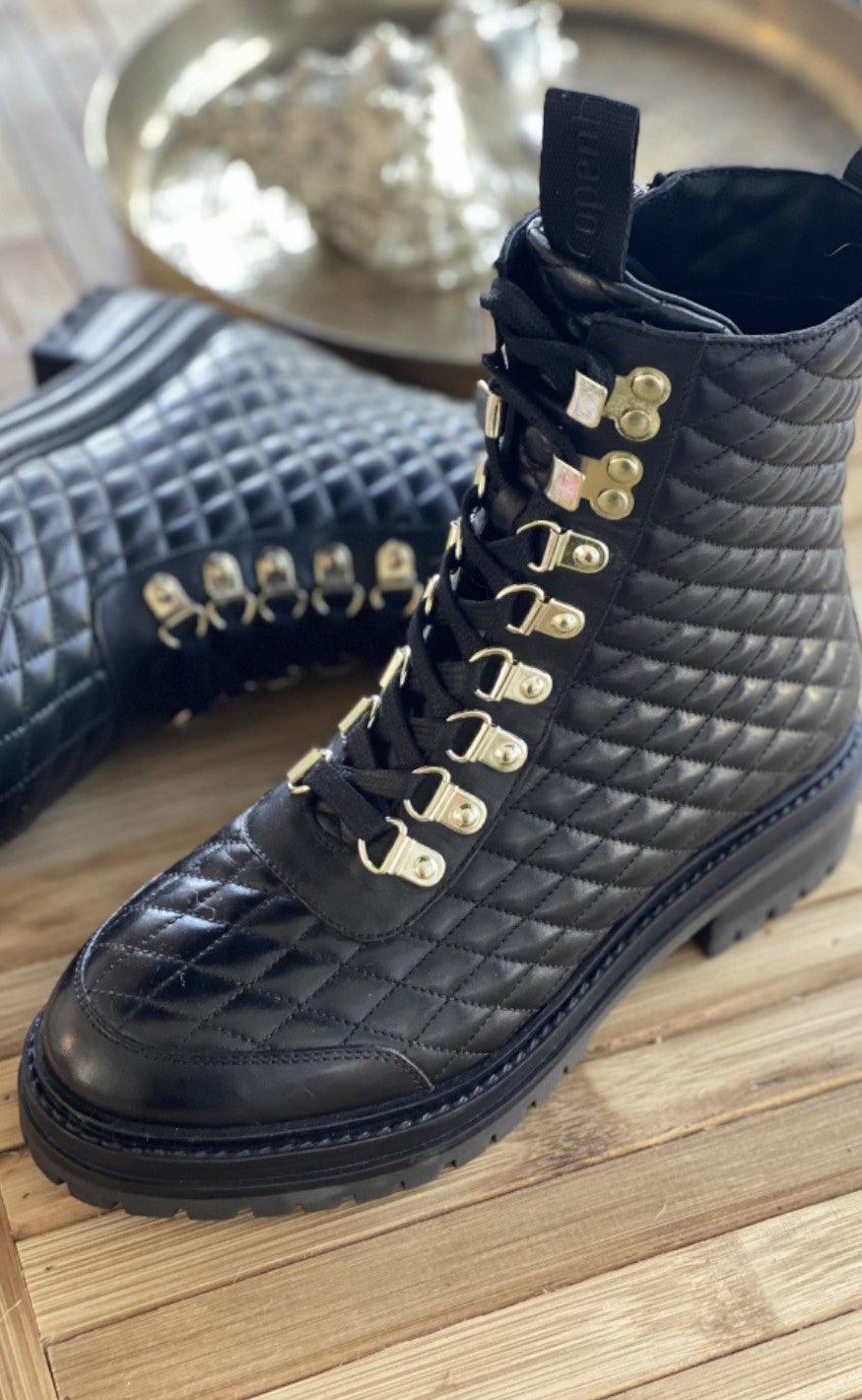 Copenhagen Shoes Støvle Watch Quilted Black Gold