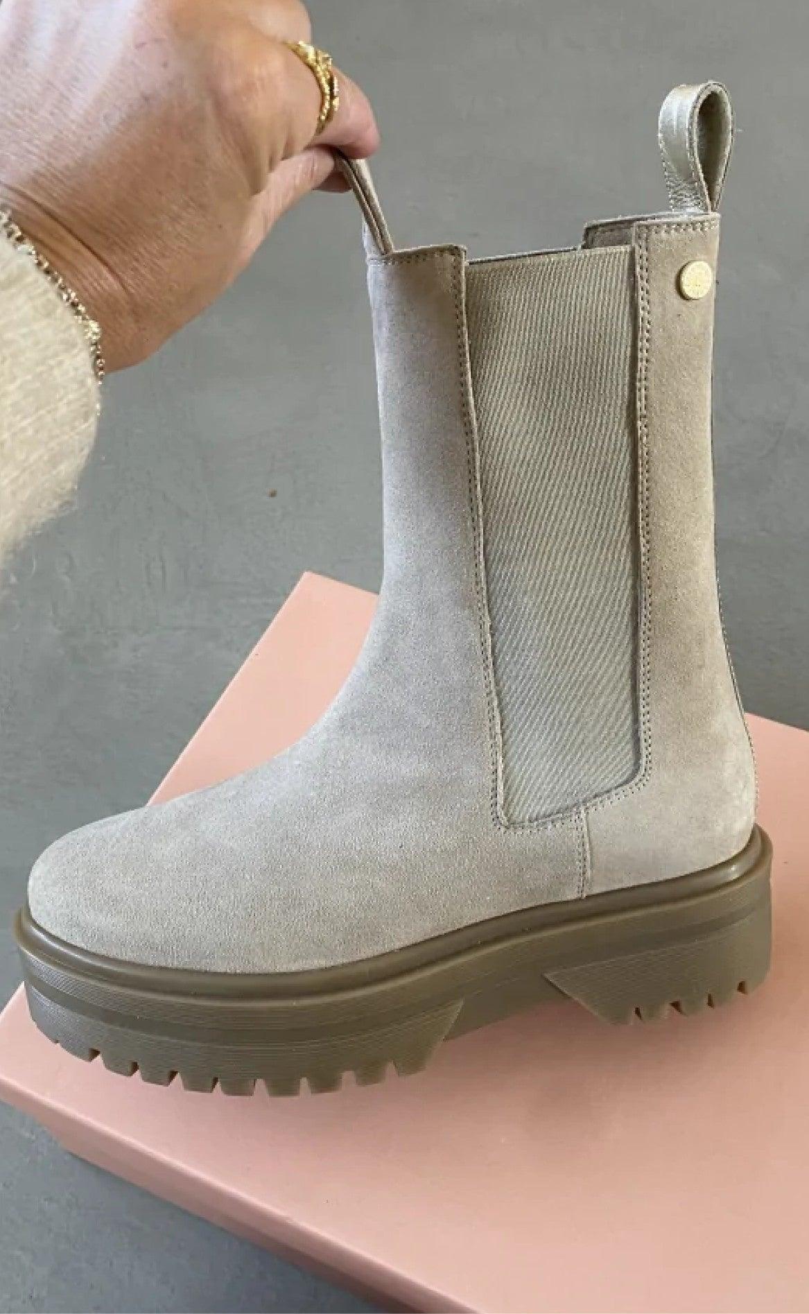 Copenhagen Shoes Støvler Going Suede Beige
