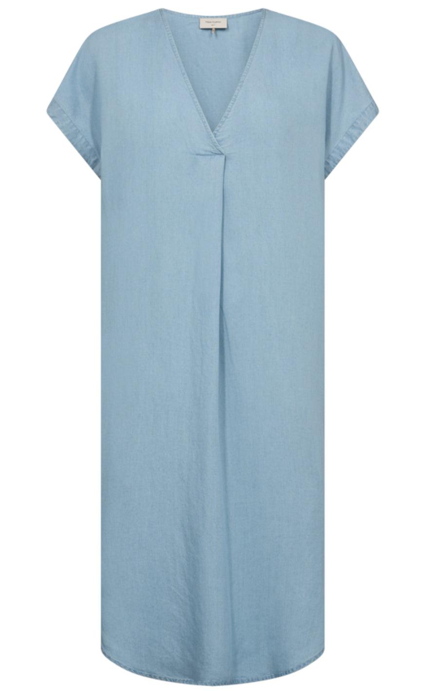 Freequent Kjole Carly Light Blue Denim