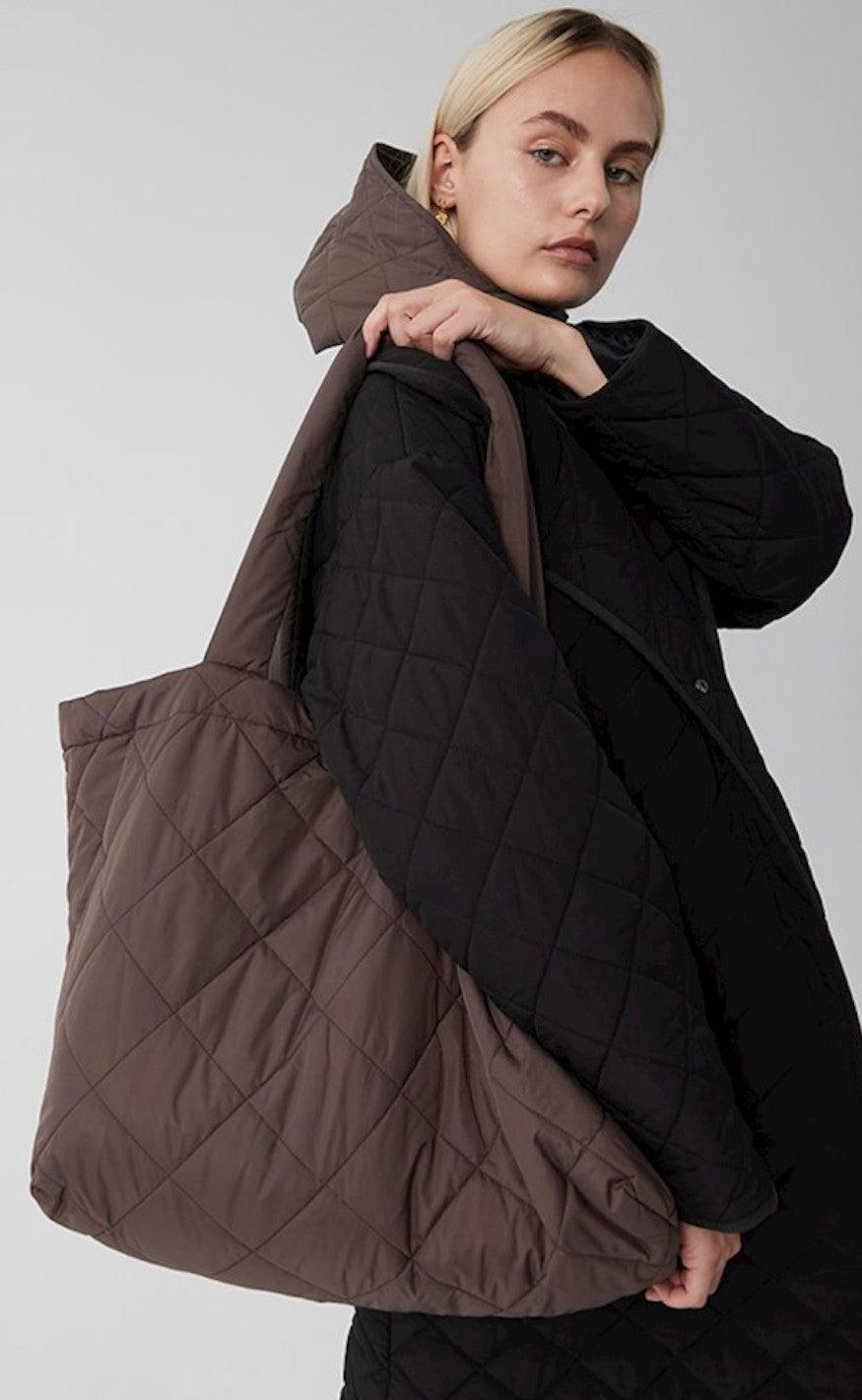 Global Funk Taske Mauvi Dark Mocca