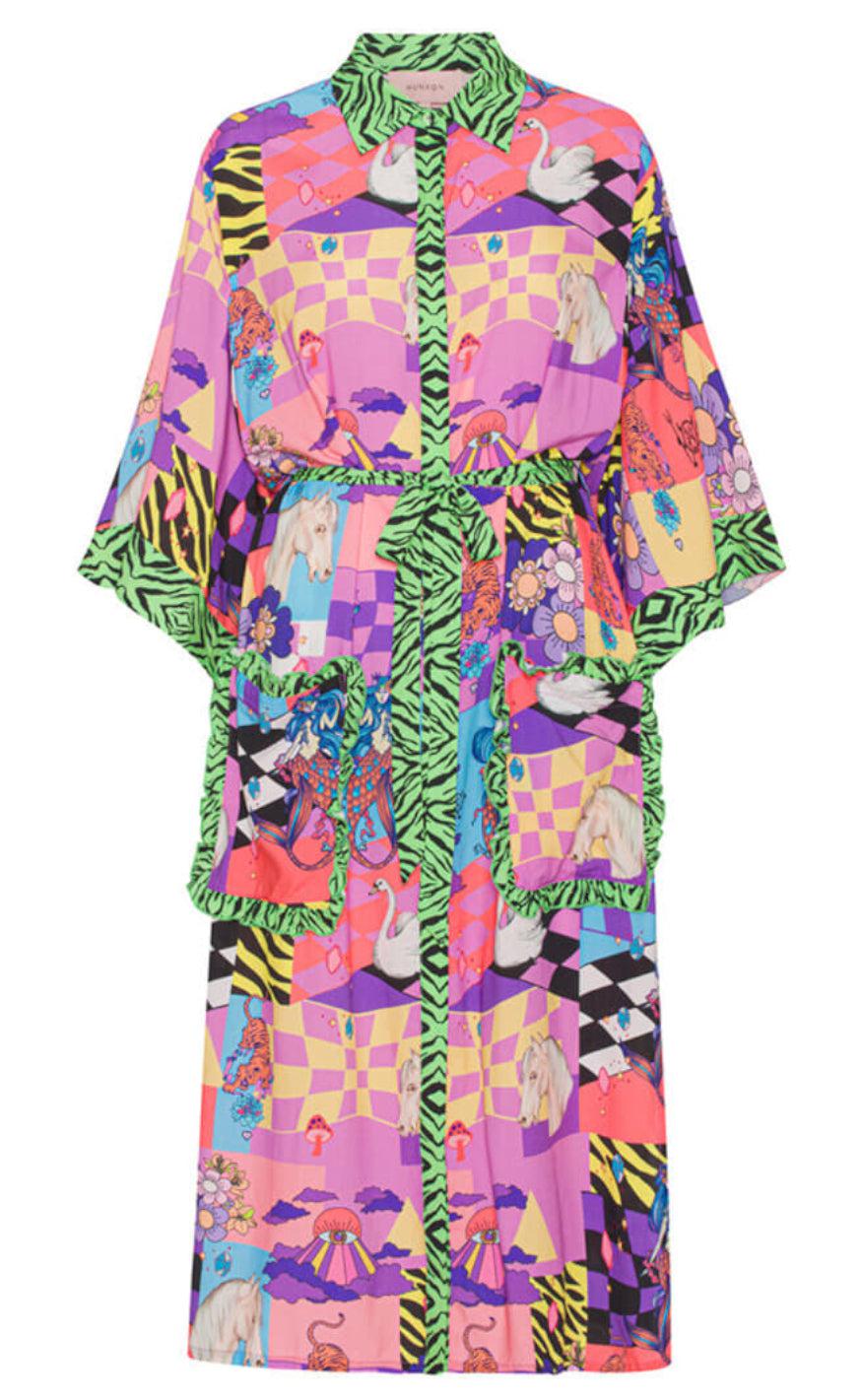 Hunkøn Kimono Silvana Dream World Art Print