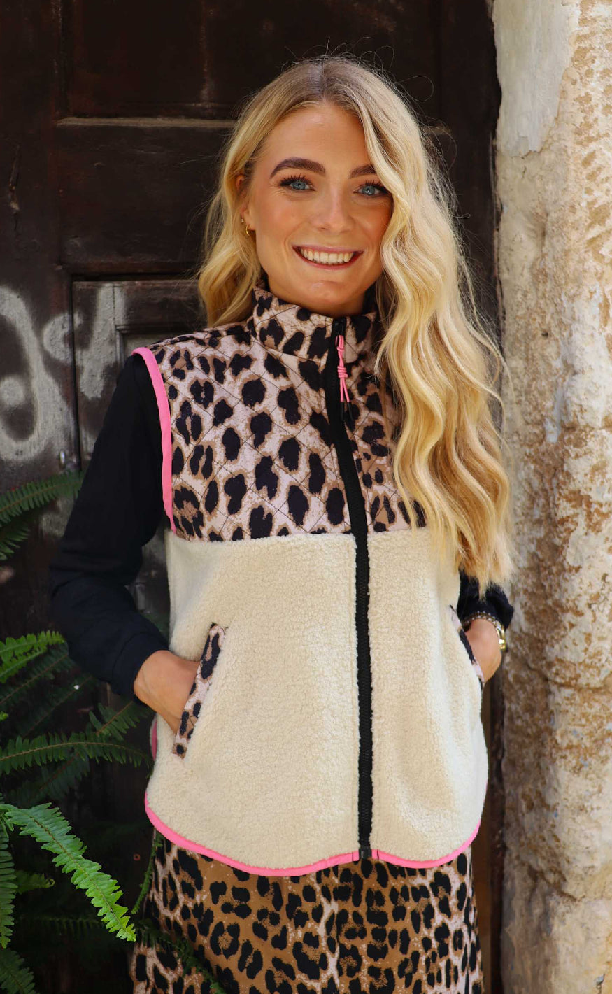 Liberte Vest Teddy Big Lux Leo