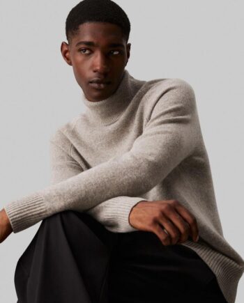 Luxury Wool Turtle Neck