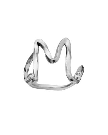 Maanesten Ring   Alphabet Silver Colour