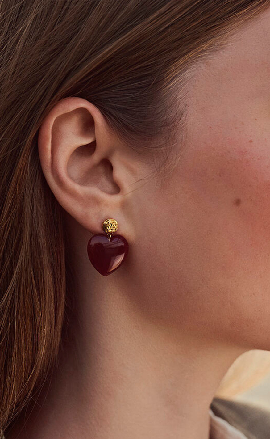 Maanesten øreringe Rosy Heart Red Jade