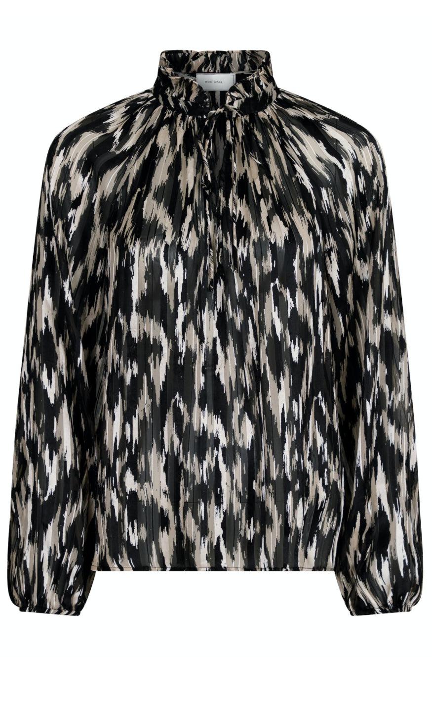 Neo Noir Blouse Cobie Cheer Vibe Black