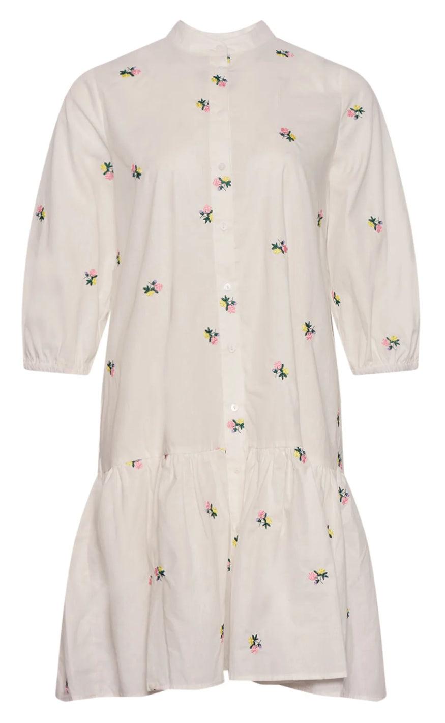Noella Kjole Imogene White Embroidery