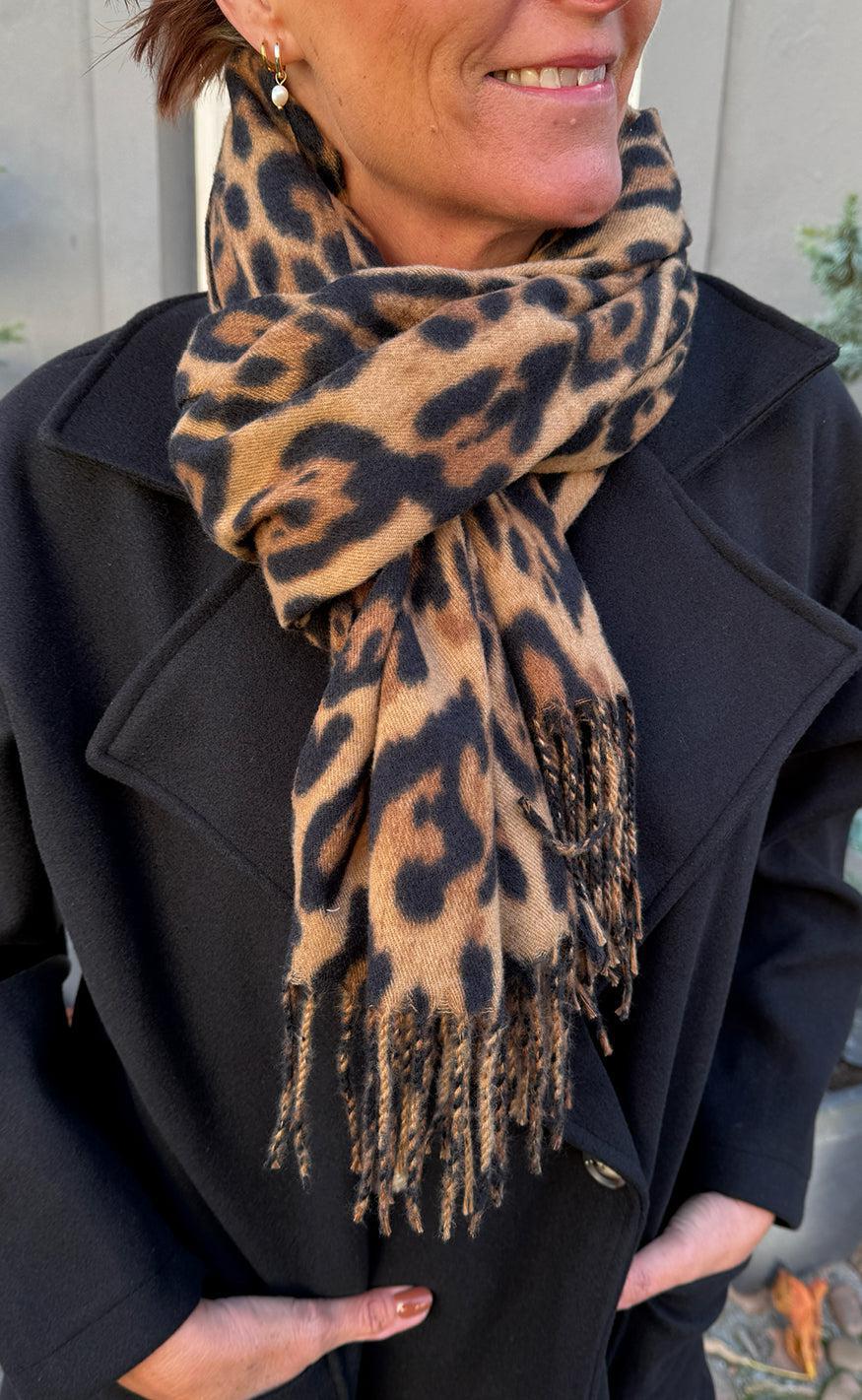 Say Ina Copenhagen Halstørklæde Bianca Leopard