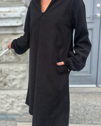 Say Ina Copenhagen Kjole Carina Black Corduroy