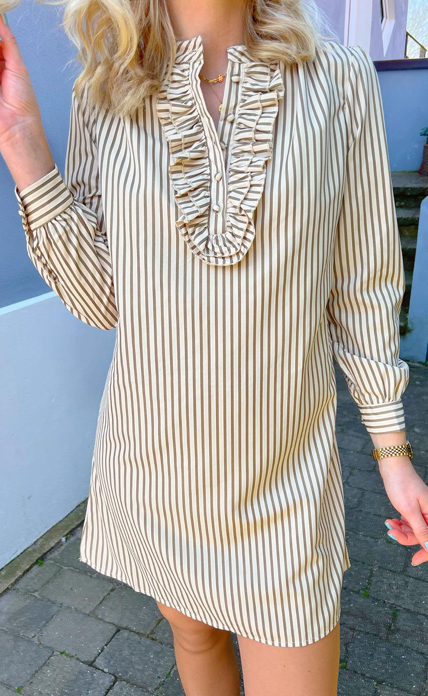 Say Ina Copenhagen Kjole Frederikke Beige Brown Striped