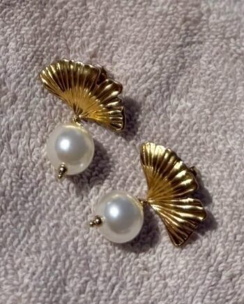Smykkeli Copenhagen øreringe Shelly Pearl Big Gold Colour