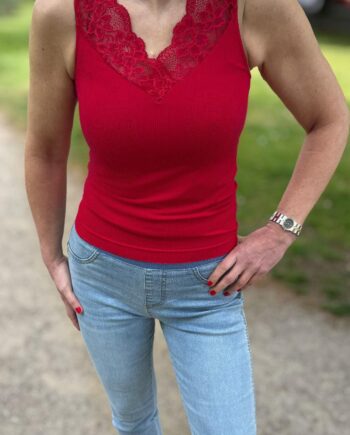 Tim   Simonsen Top Belen  -lace Rosso  Vendbar