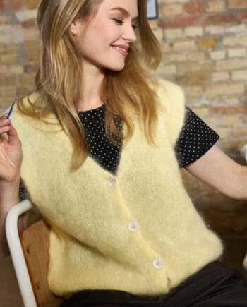 Black Colour Vest Joerk Lt  Yellow