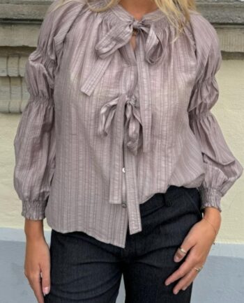 Continue Bluse Mona Bow Nougat