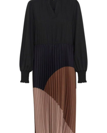 Culture Kjole Mab Betty Colorblock Black  Raindrum Timberwolf