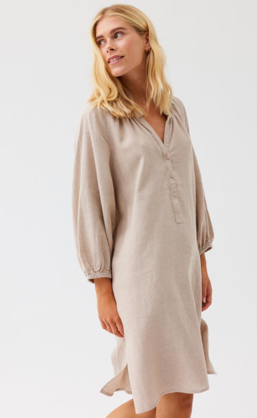 Freequent Kjole Lava Kaftan Sand Melange