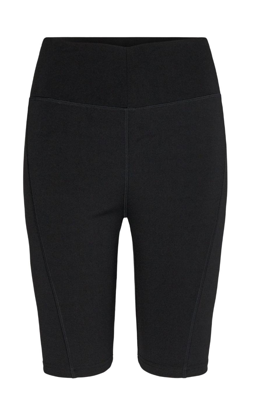 Liberté Shorts Nicole Black
