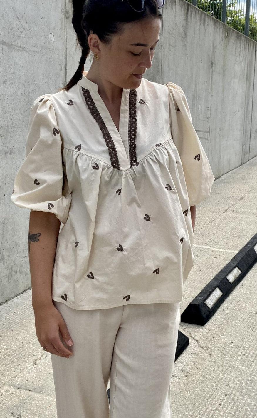 Love Divine Bluse Love1013 Cream Nut