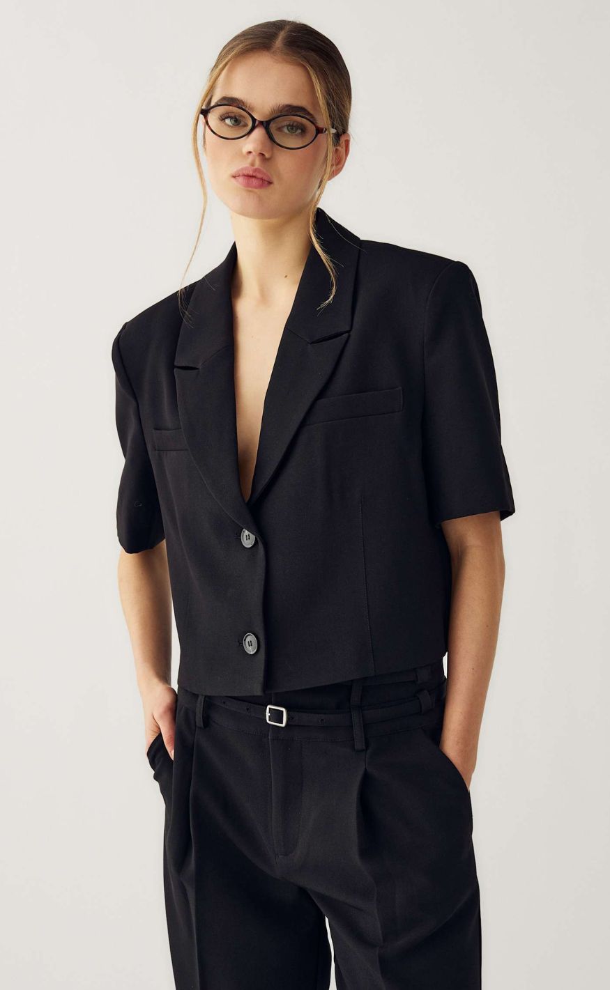 Noella Blazer Leanne Crop Black