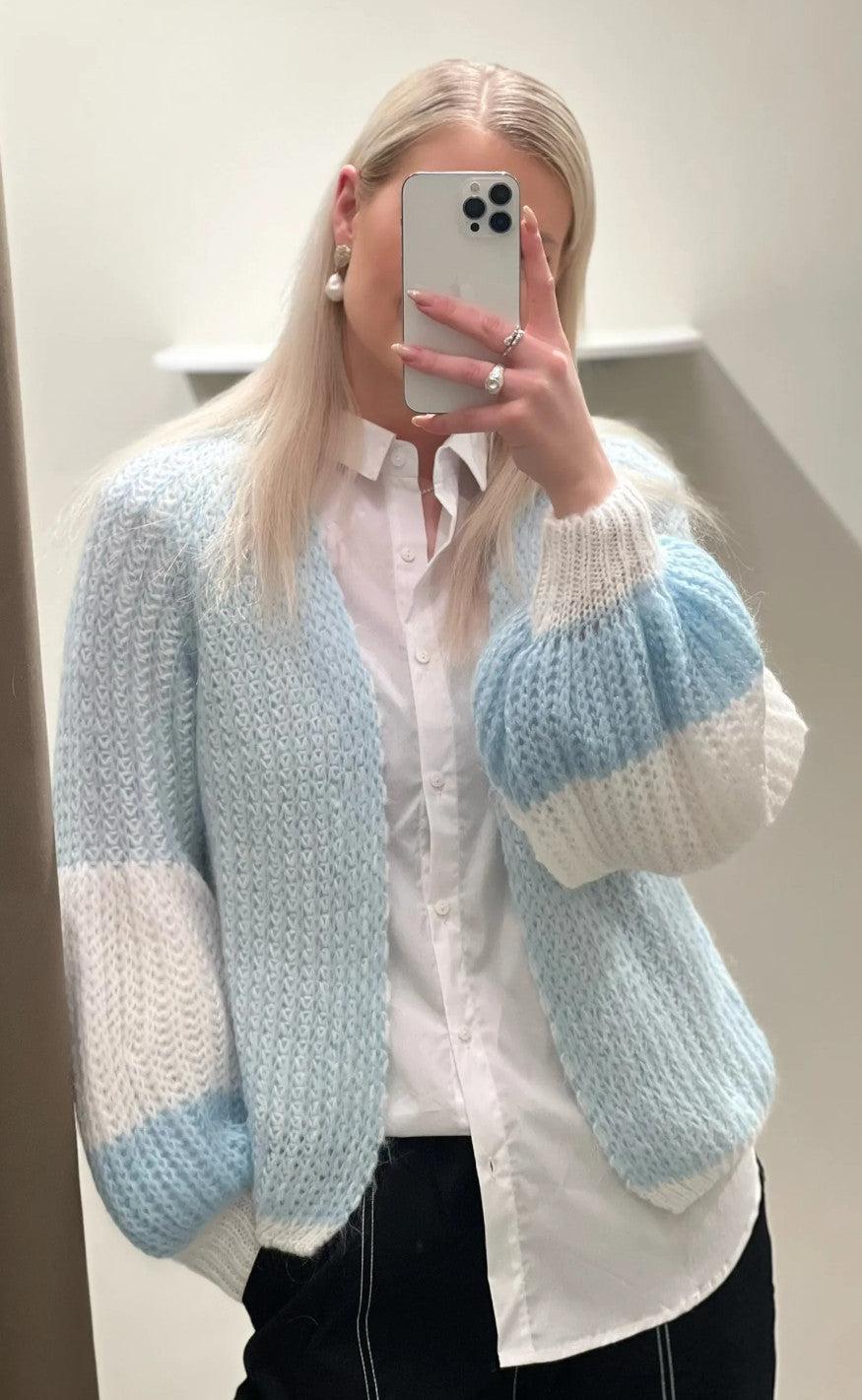 Noella Cardigan Liana Light Blue White