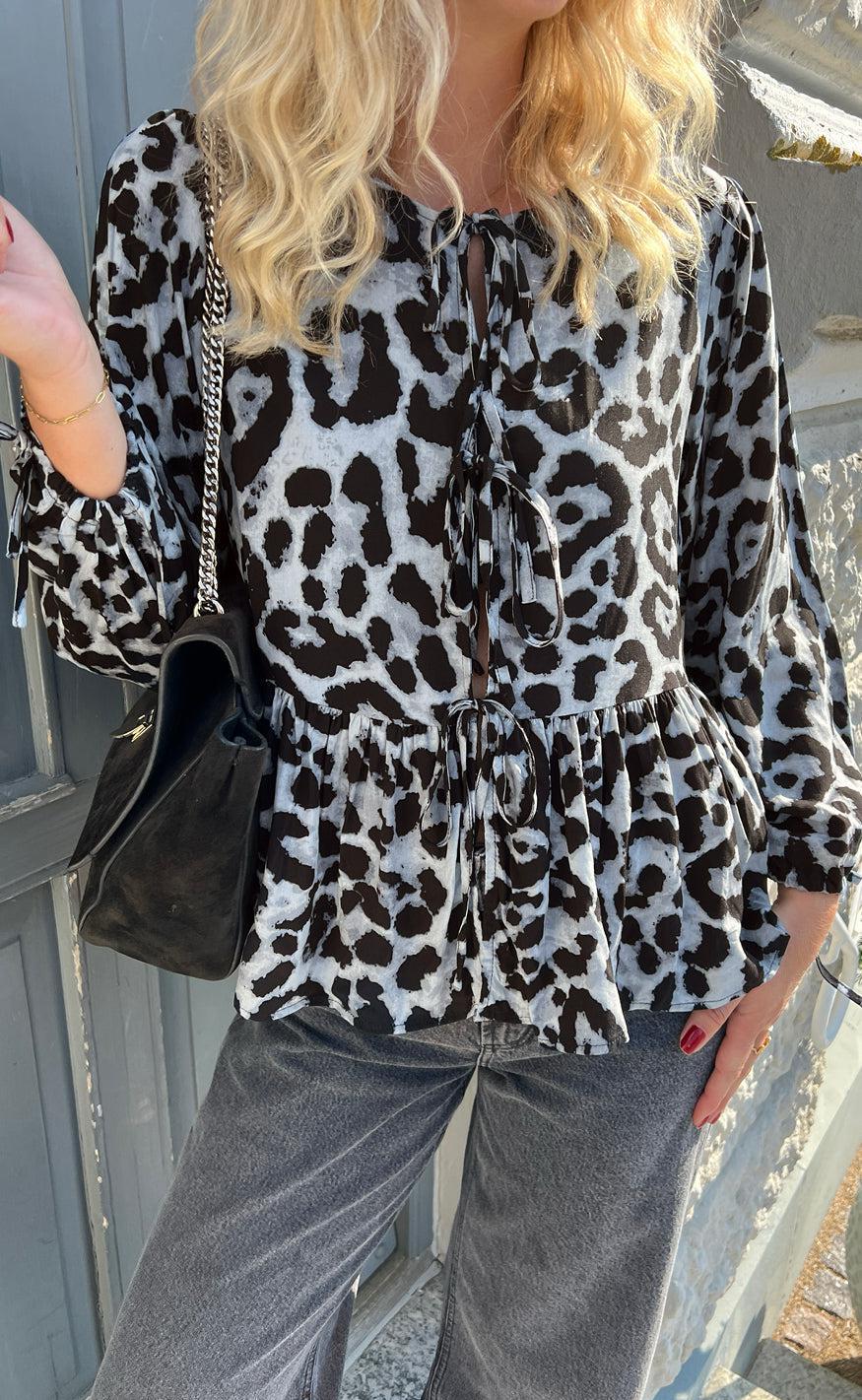 Say Ina Copenhagen Bluse Poplin Grey Leopard