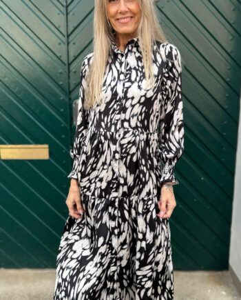 Say Ina Copenhagen Kjole Anna Black   White Print