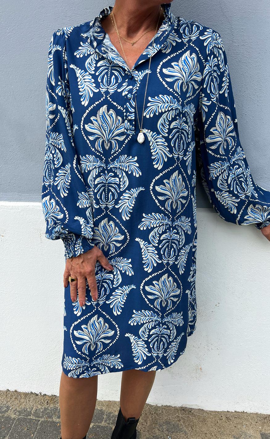 Say Ina Copenhagen Kjole Augusta Navy Blue Paisley