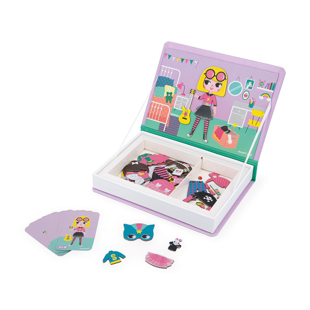 Janod Magnetibook Girl 39   Costumes
