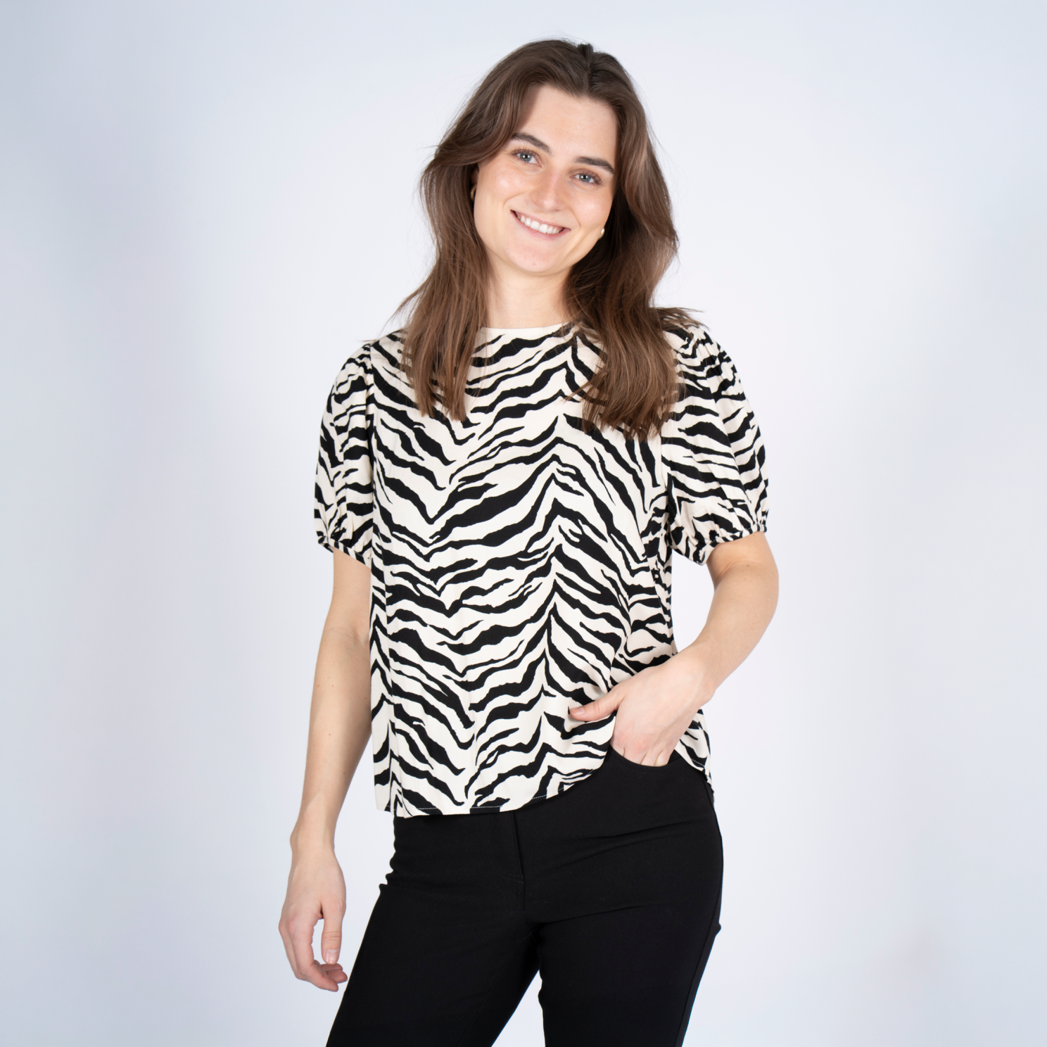 Sasia Felina Dame Bluse Black Sandshell